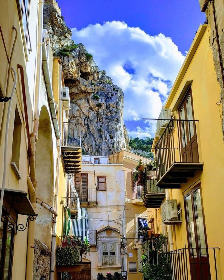 Casa Vacanze Mimi Чефалу Экстерьер фото