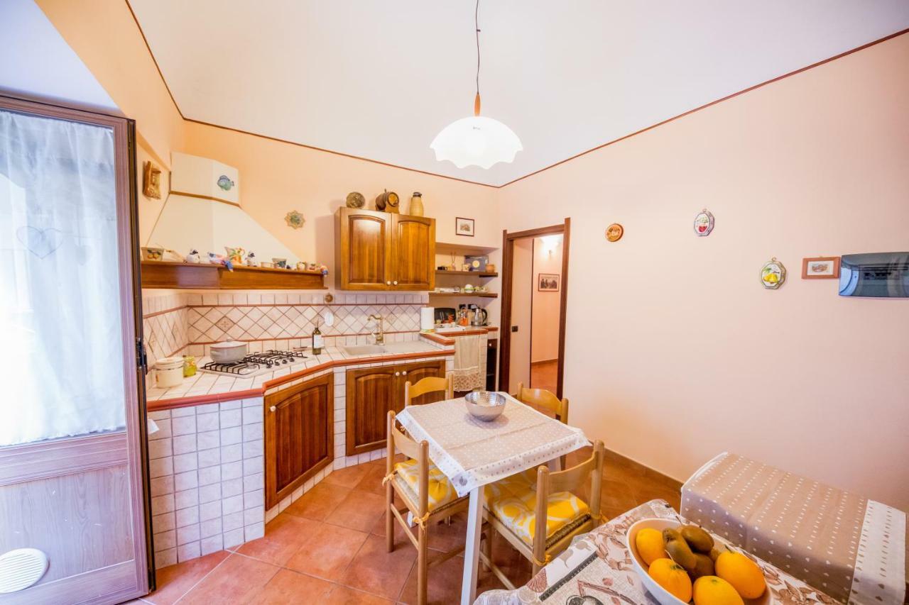 Casa Vacanze Mimi Чефалу Экстерьер фото